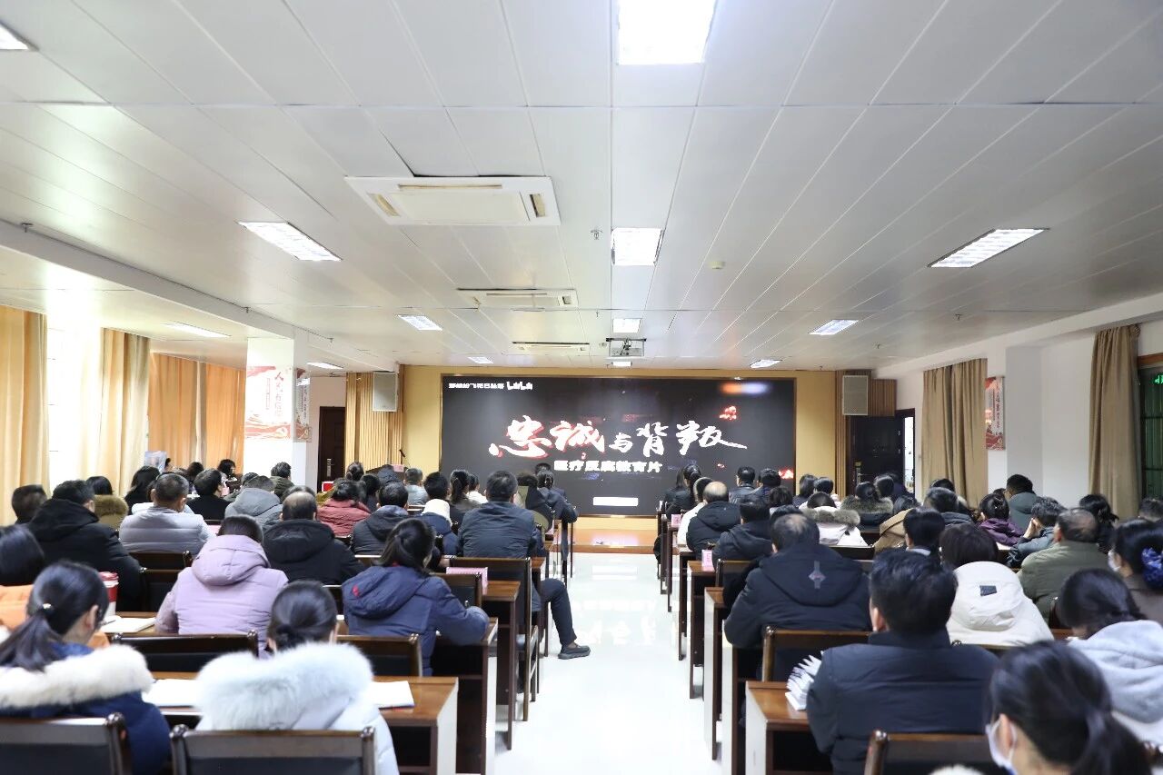 8575ee8a943b7b5ca6bfcd9c0adca19b